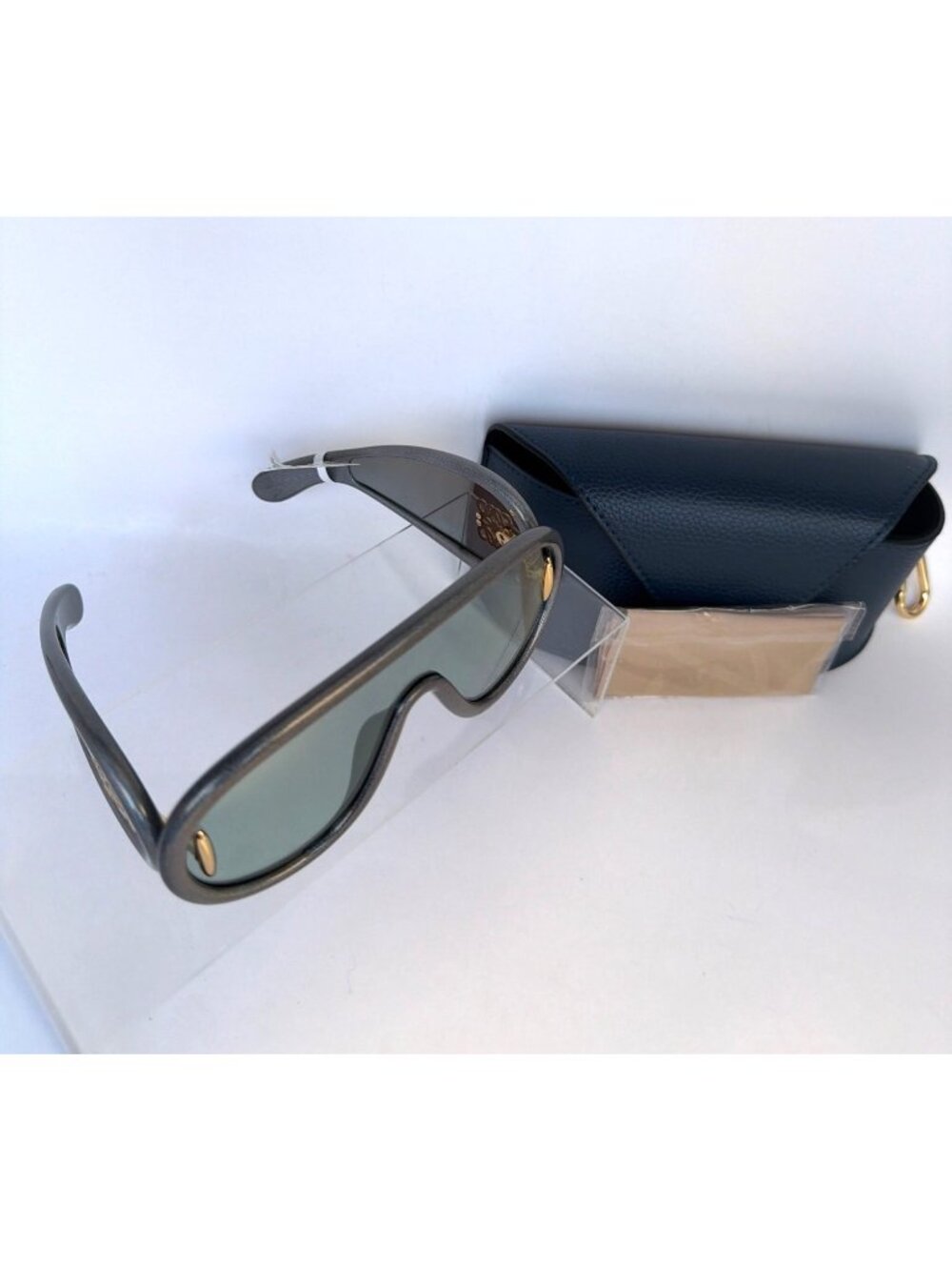 LOEWE Wave Shield sunglasses Mask Style 100% UV Protection - Picture 8 of 14